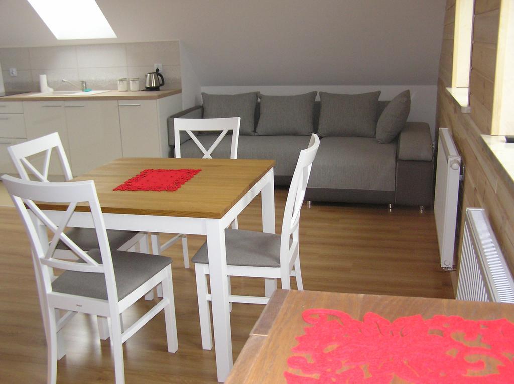 Dom Piotra Appartement Goniądz Buitenkant foto